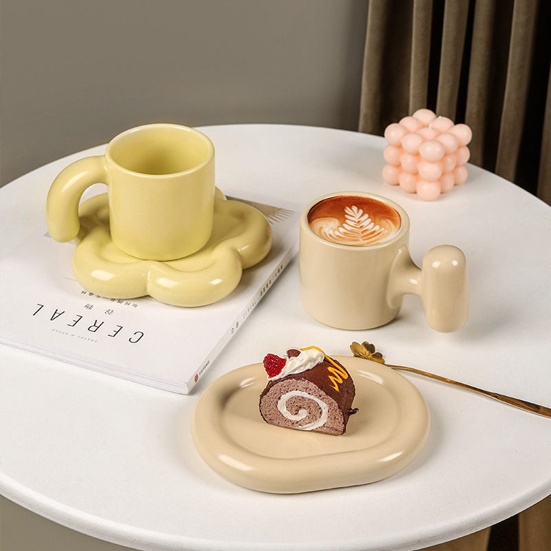 Decorative Botanical Ceramic Mug